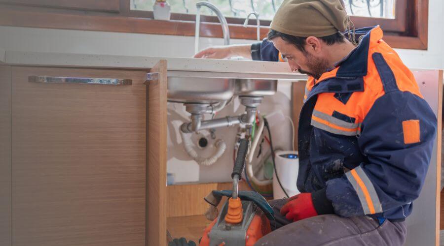 Expert burst pipe repair services in Oakhurst, CA